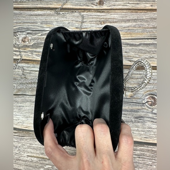 Rhinestone Velvet Evening Chain Dinner Bag NWOT - Picture 5 of 8